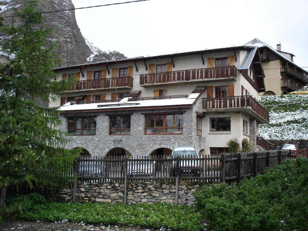 Le Parpaillon 3*